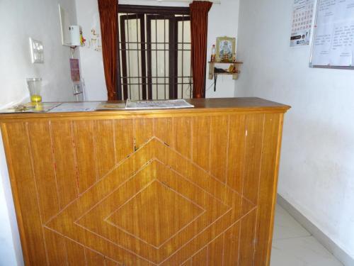 Калапет: R M Guest House