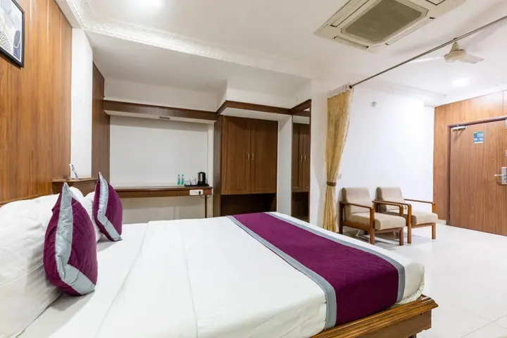 Индаур: Hotel Kalinga