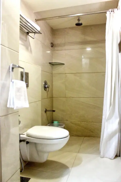 Индаур: FabHotel Amrit Residency