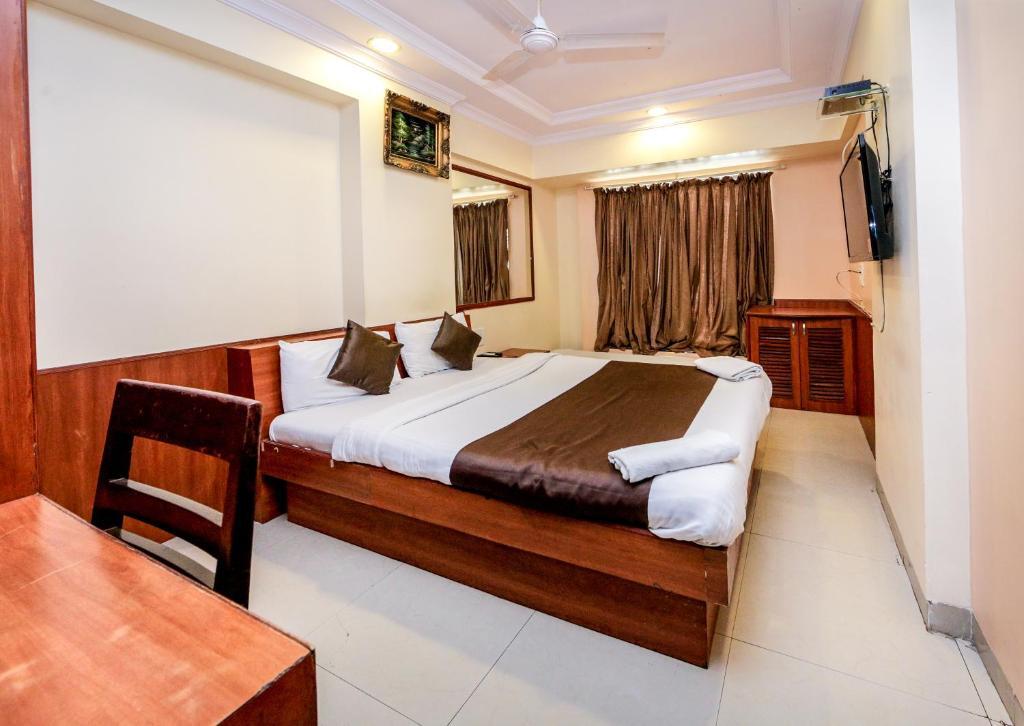 Lucky Hotel Goregaon — фото 2