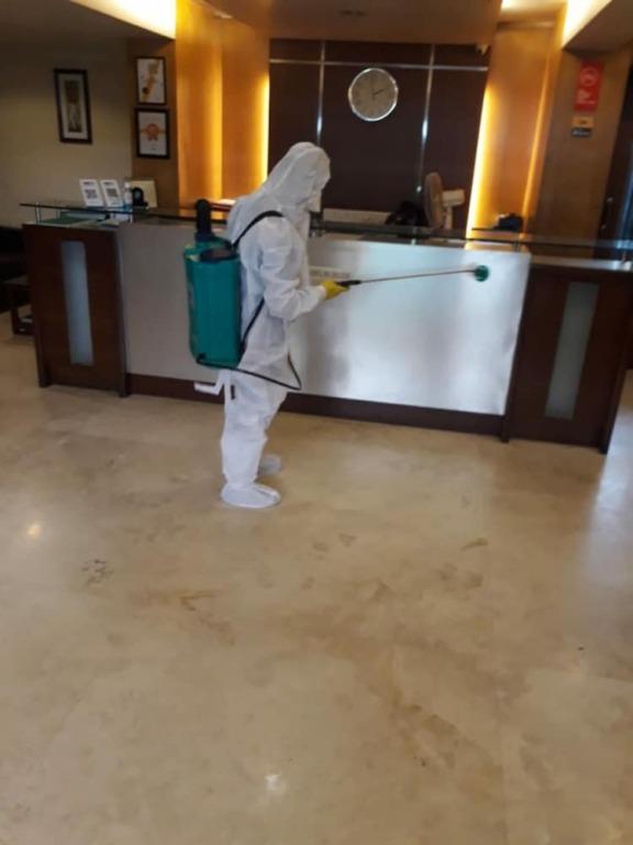 Мумбаи: Lucky Hotel Goregaon