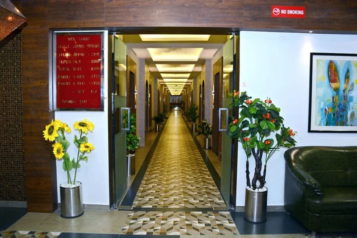 Вадодара: Hotel Royal Wings