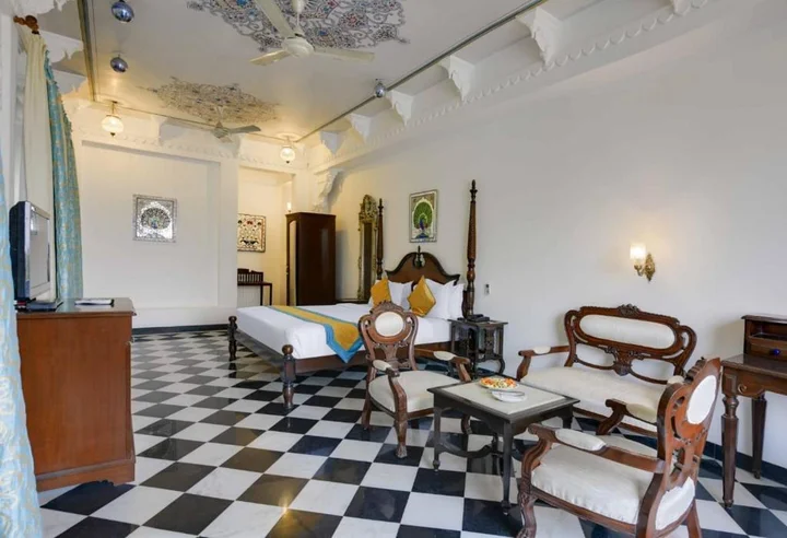 Удаипур: Swaroop Vilas - Lake Facing Boutique Hotel
