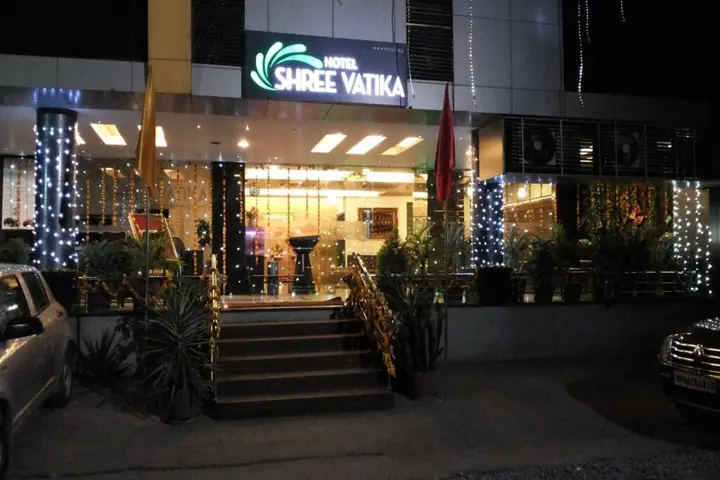 Бхопал: Hotel Shree Vatika