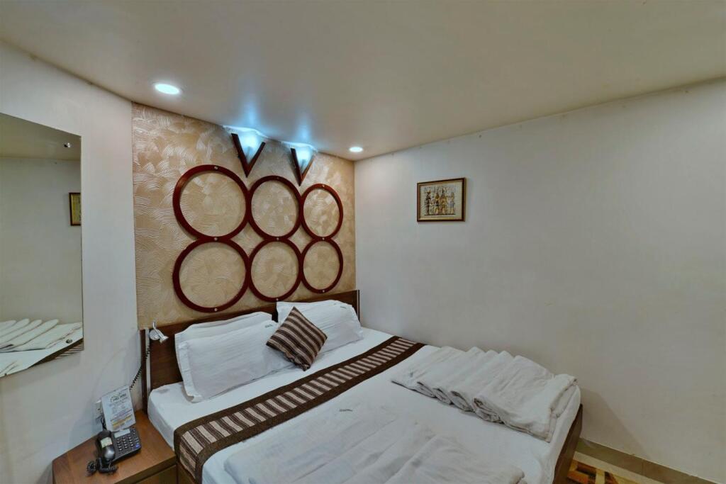 Бхопал: Hotel Shree Vatika