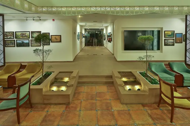 Дехрадун: Inderlok Hotel