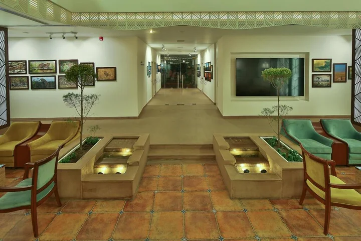 Дехрадун: Inderlok Hotel