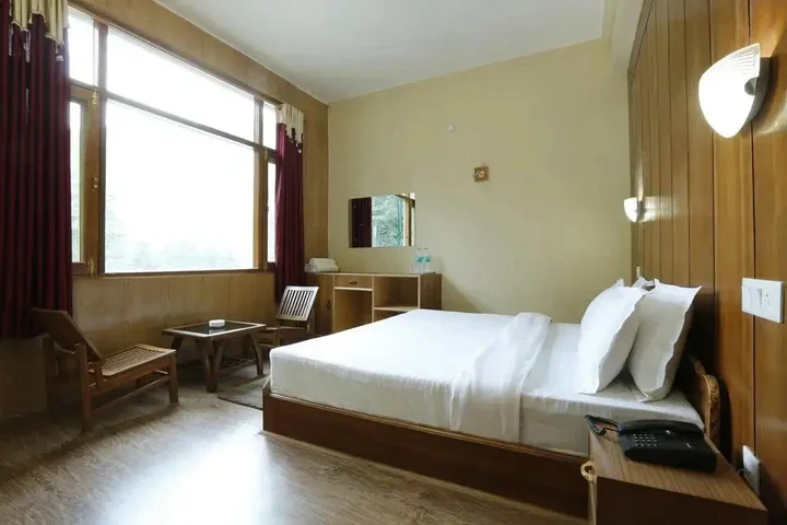 Манали: The Valerian Hotel