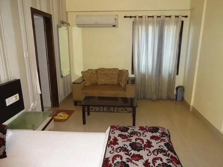 Патна: FabExpress Royal Residency Patna