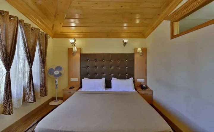Шимла: Torrentium Lodge