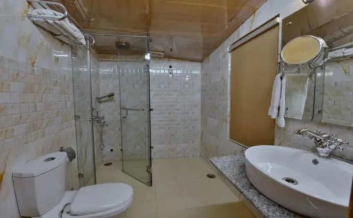 Шимла: Torrentium Lodge