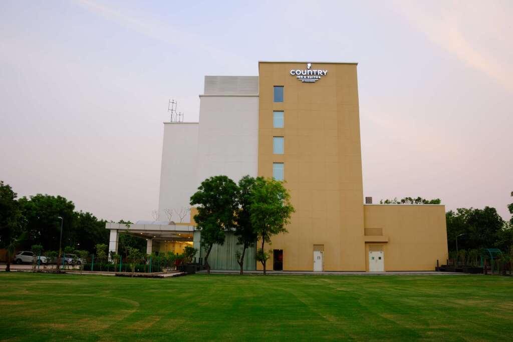 Гуруграм: Gurmon Hotels Sohna Road Gurugram, a member of Radisson Individuals
