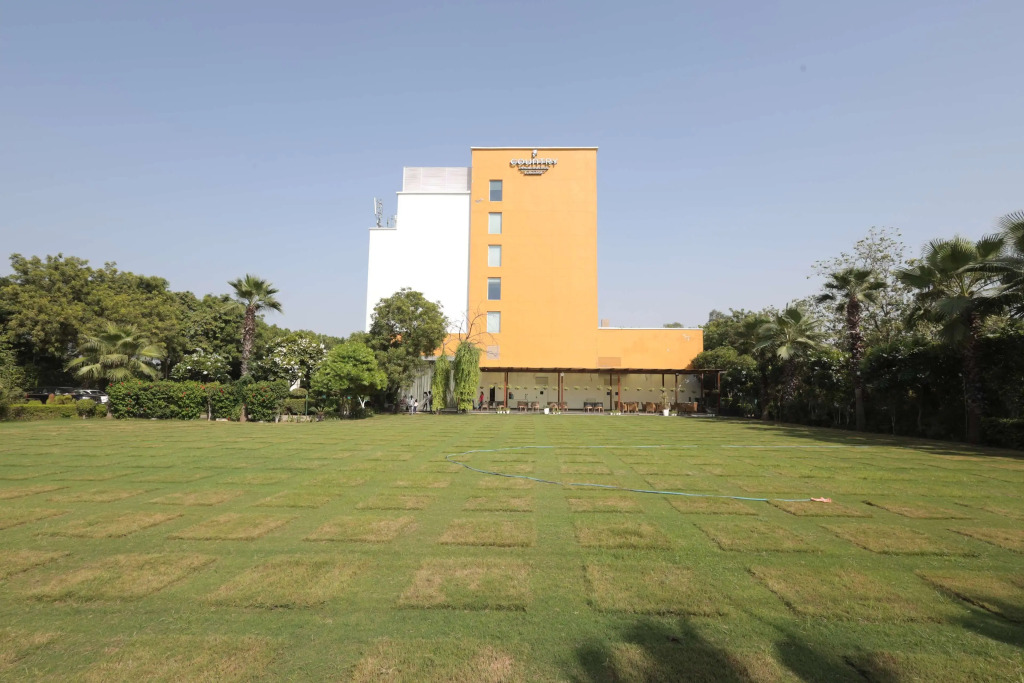 Гуруграм: Gurmon Hotels Sohna Road Gurugram, a member of Radisson Individuals