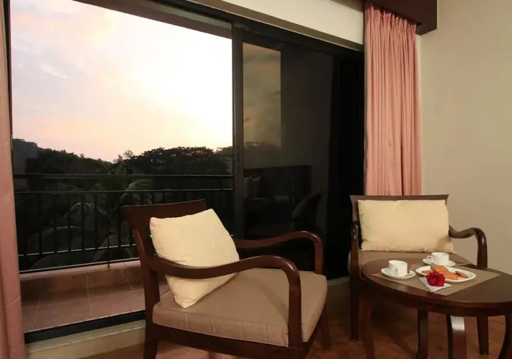 Yedakumeri: Vijay Comforts Hotel Kukke