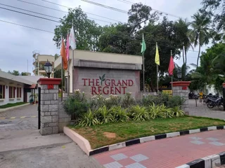 Коимбатур: The Grand Regent