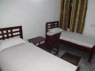 Гайя: Harsh & Yash Guest House