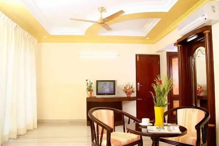 Eraniel: Hotel Sun World