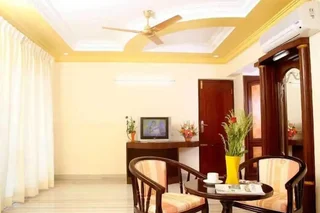Eraniel: Hotel Sun World