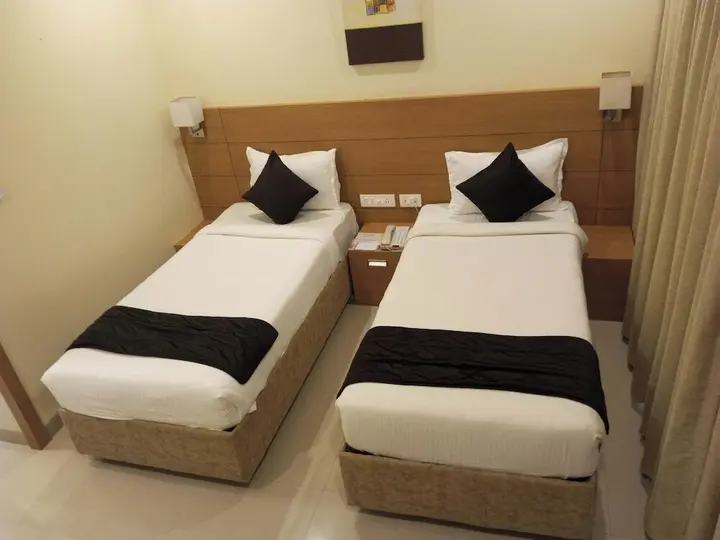 Раджамундри: La Hospin Hotel
