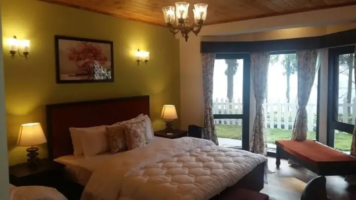 Багдогра: Sourenee Tea Estate & Boutique Resort