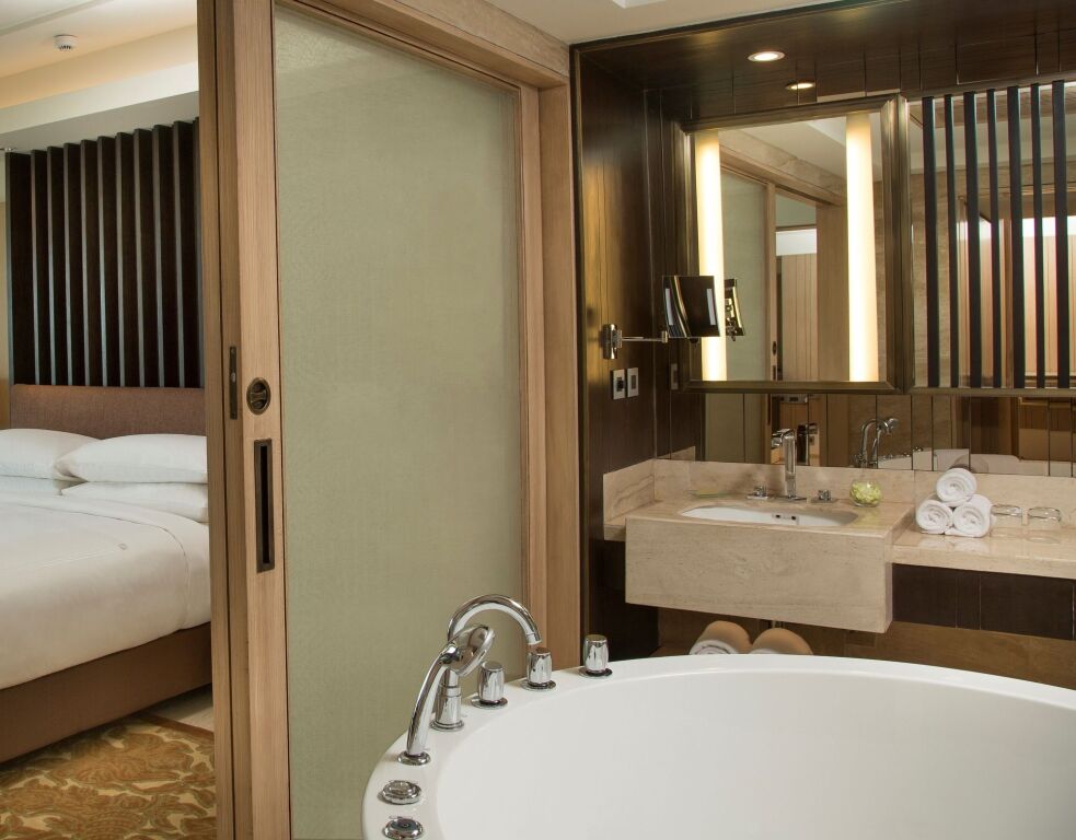 Массури: JW Marriott Mussoorie Walnut Grove Resort & Spa