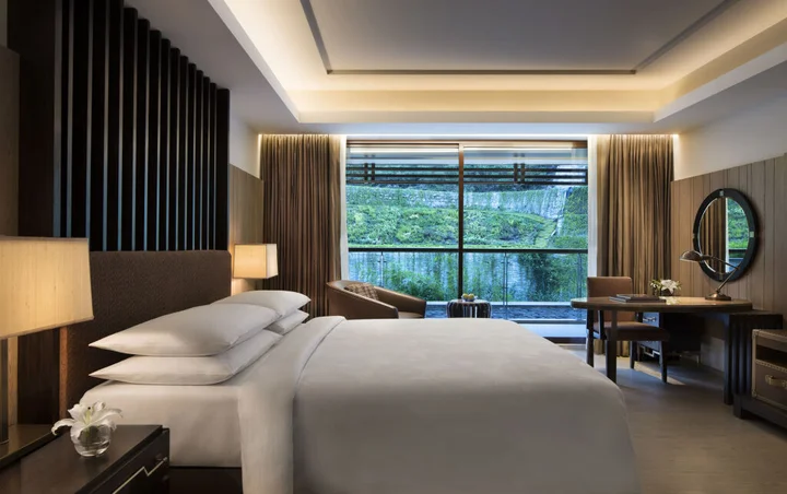 Массури: JW Marriott Mussoorie Walnut Grove Resort & Spa