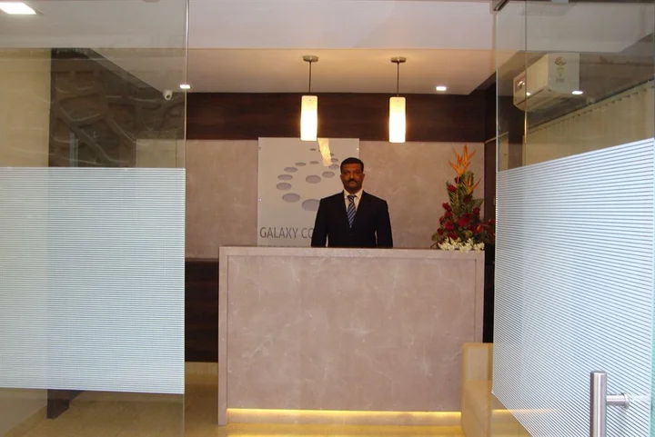 Мумбаи: Hotel Galaxy Comforts