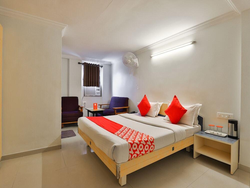 Ахмедабад: Hotel Dudawat