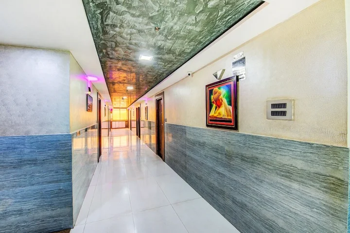 Ахмедабад: Hotel Kohinoor Plaza