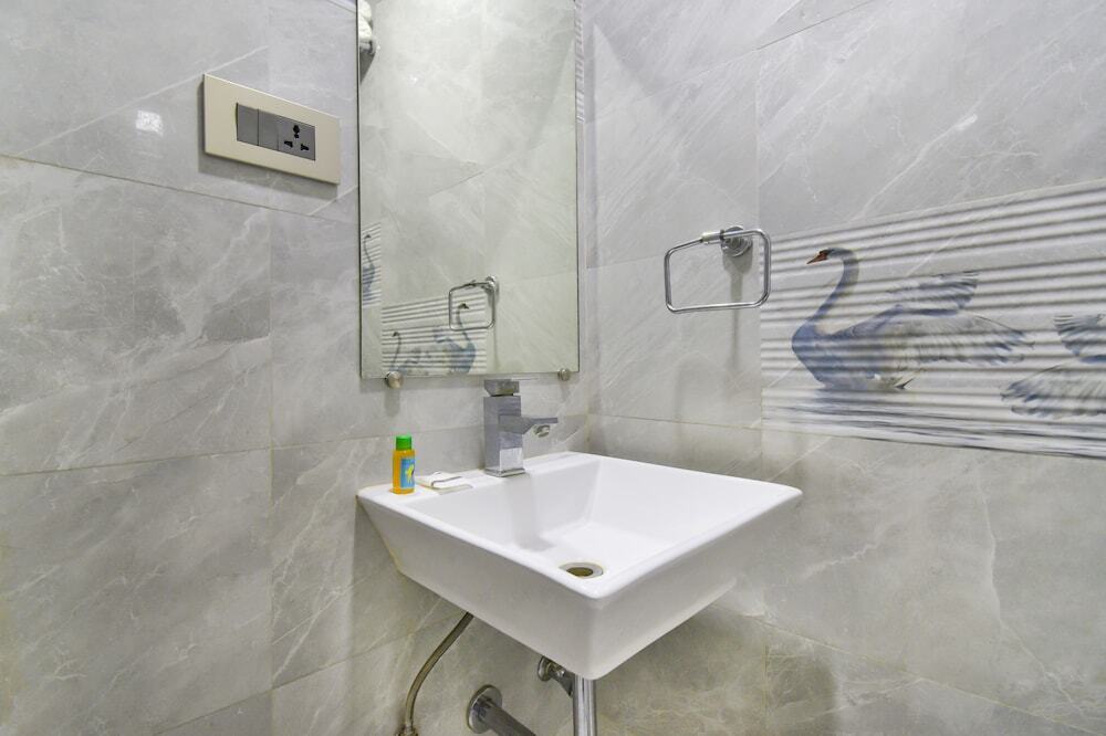 Ахмедабад: Hotel Kohinoor Plaza