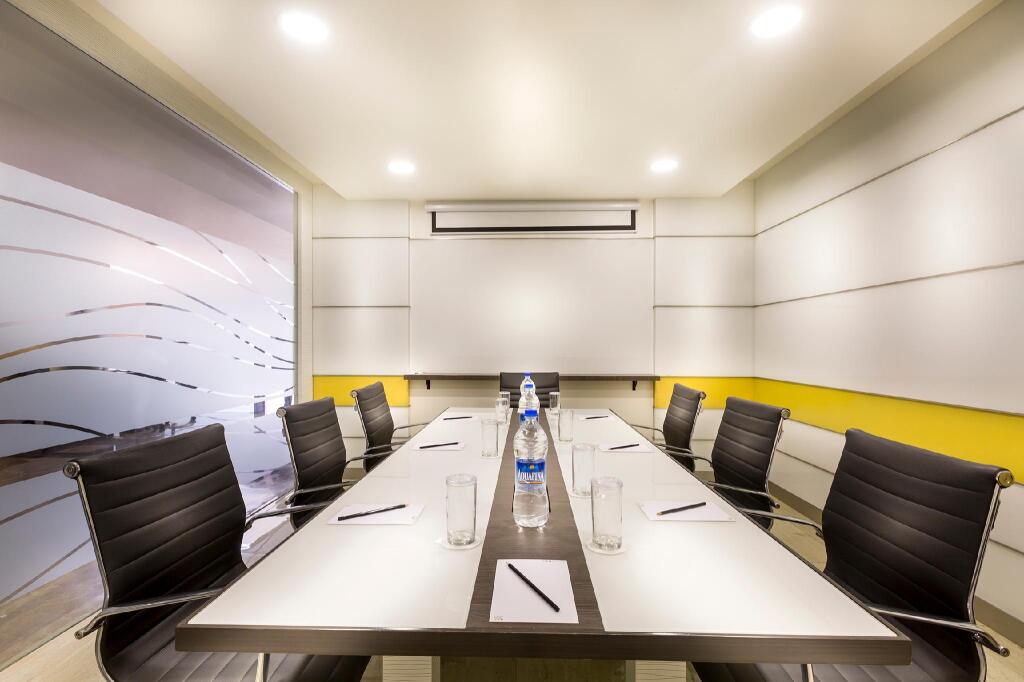 Тируваллур: Regency Tiruttani by GRT Hotels