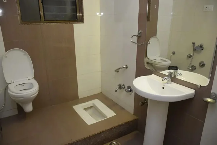 Ширди: Hotel Vir Sai
