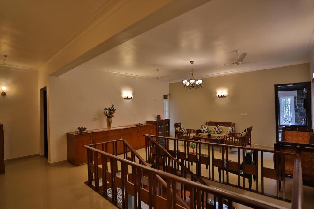 Муннар: Chithirapuram Palace