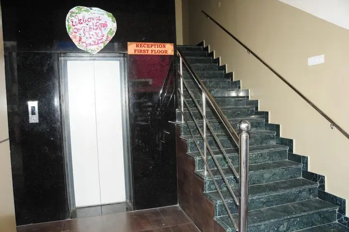 Ченнаи: Hotel Rathnavel Towers