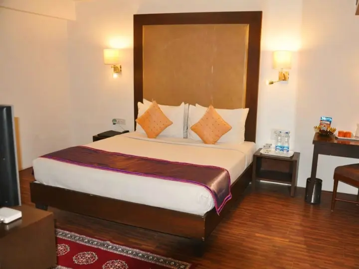 Бхавнагар: Hotel Clarks Collection Bhavnagar