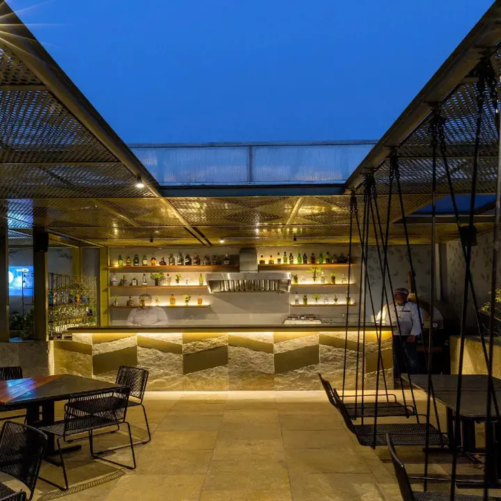 Мератх: Hotel Crystal Palace