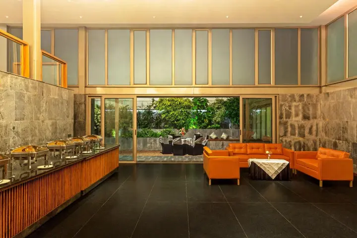 Мератх: Hotel Crystal Palace