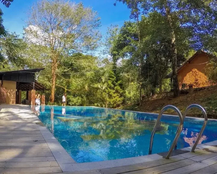 Султан-Батери: Silent Creek Resort