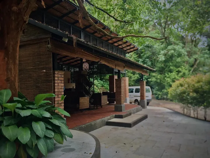 Султан-Батери: Silent Creek Resort