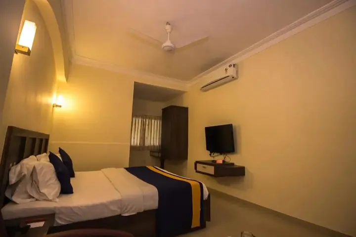 Ахмедабад: Hotel Royal Plaza