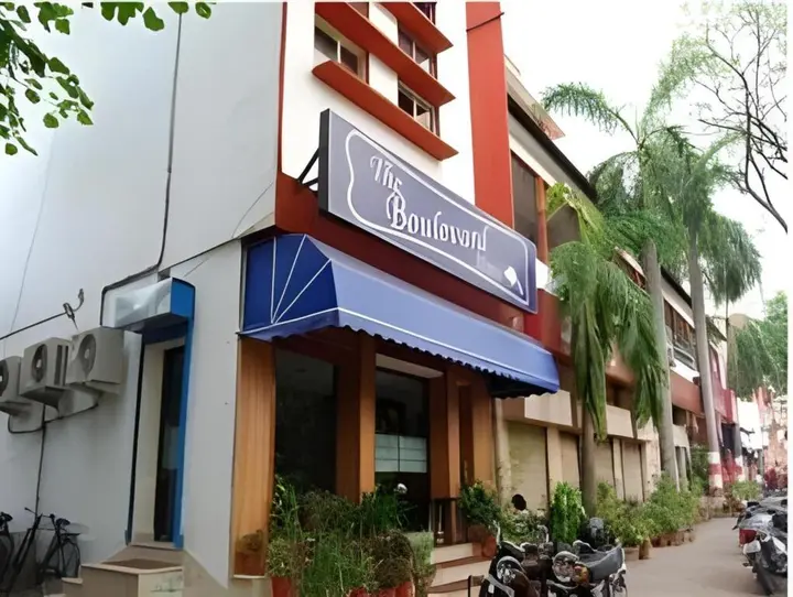 Джамшедпур: The Boulevard Hotel
