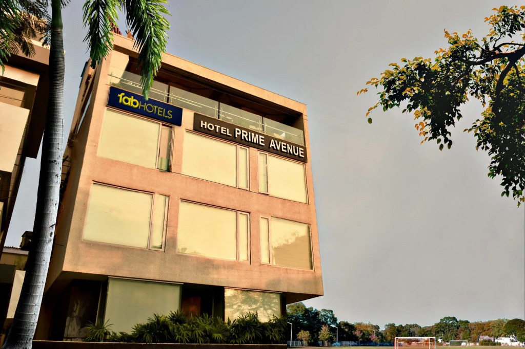 Индаур: Fabhotel Prime Avenue