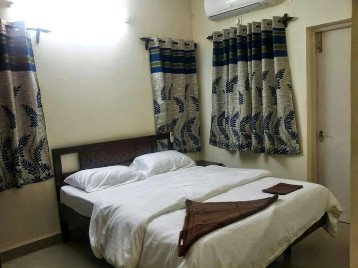 Верем: Hotel Parth Inn