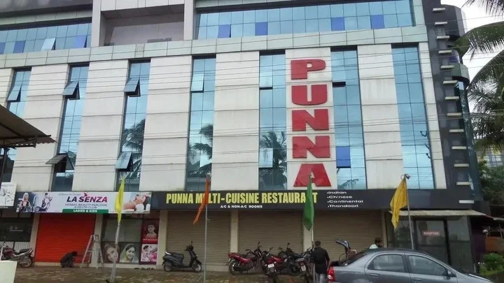 Кондотти: Punna Residency