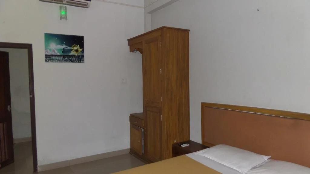 Кондотти: Punna Residency