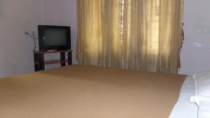 Кондотти: Punna Residency