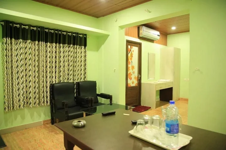 Кондотти: Pulikkal Tourist Home