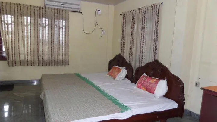 Кондотти: Pulikkal Tourist Home