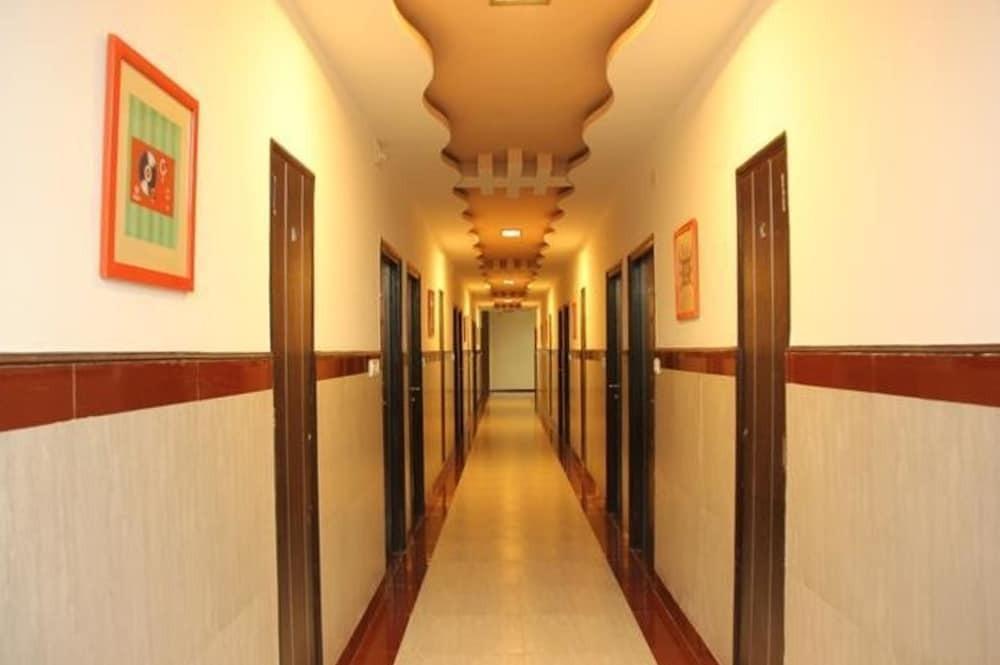 Читторгарх: RNB 1589 Chittorgarh