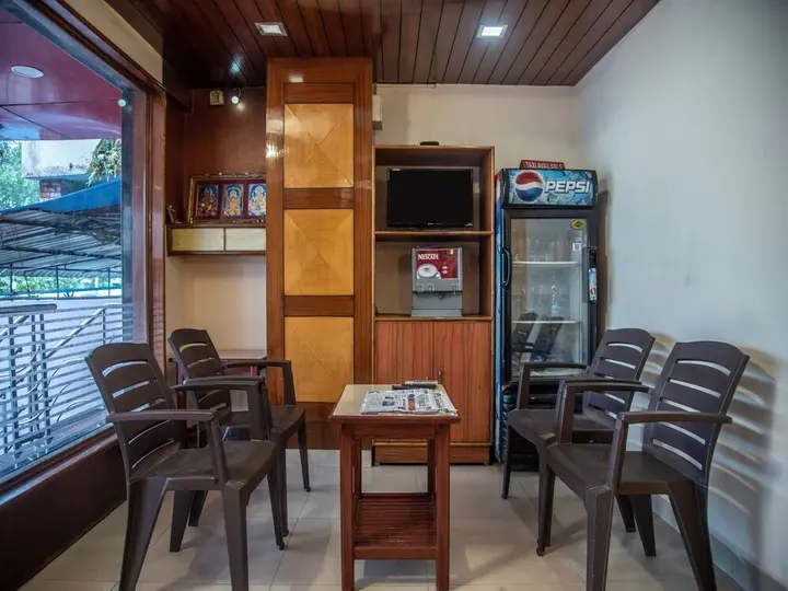 Висакхапатнам: OYO 13321 Hotel Lakshmi Paradise